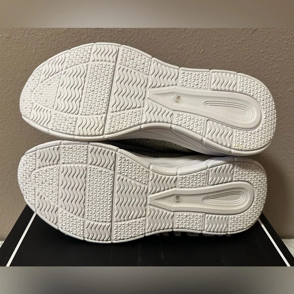 J/Slides Sneakers/Running Shoe - NIB